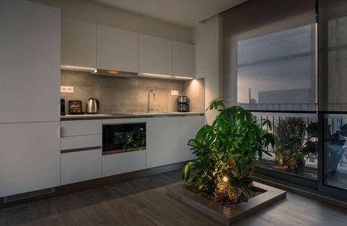 Kallithea Apartment | Athens Hill - Rooftop Apartment with Hot Tub