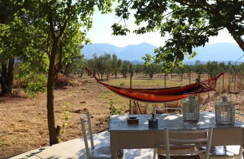 Neromilos Apartment | Aura House - Serene and breezy home under pines