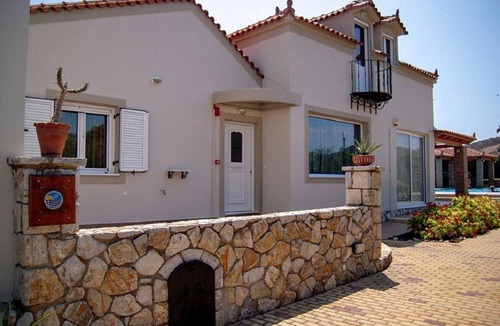 Ermionida Villa | Authorized villa by the Greek National Tourism Organization (G.N.T.O.)