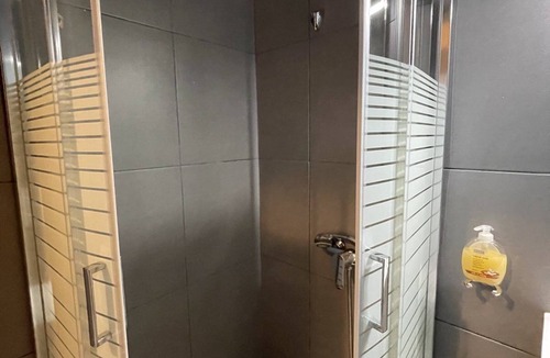 Markopoulon Apartment | AVR DELUXE SUITES 4 AIRPORT FREE SHUTTLE