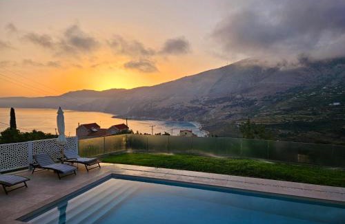 Zola Apartment | aZOLAki Suites