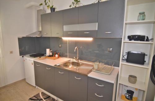 Kastoria Apartment | Azure