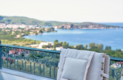 Melissopetra Villa | Bamour Villa, Poolside Serenity & Spectacular View