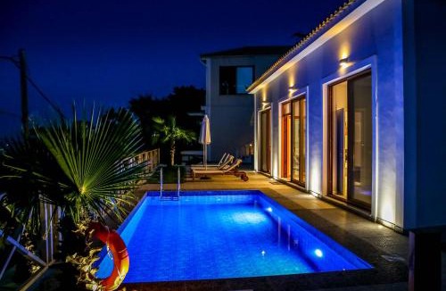 Agios Sostis Villa | Bay View I