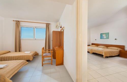 Petaloudes Apartment | Bayside Hotel Katsaras