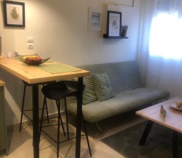 Xylokastron Apartment | Be my guest