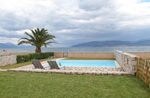 Platanitis Villa | Beach Front Villa with Private Pool II