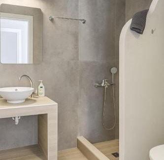 Melissi Apartment | Beachfront Bliss Oasis