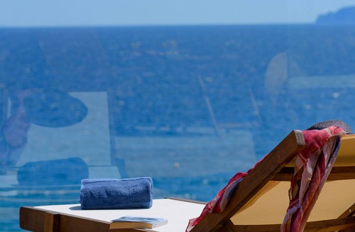 Ammoudara Villa | Beachfront villa with hot tub- breathtaking seaview