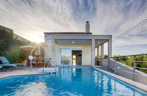 Stavromenos Villa | Beautiful private villa with private pool, WIFI, A/C, TV, patio, panoramic view and parking