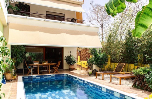 Varkiza Villa | Beautiful, Tropical, Private Villa