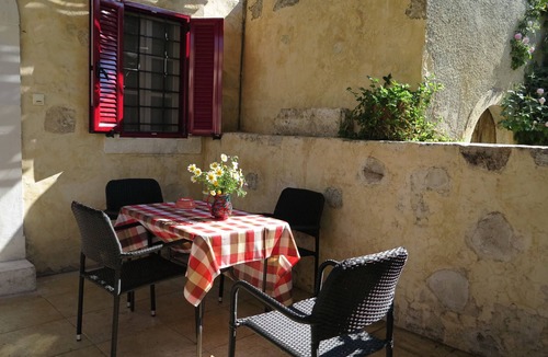 Vori House | Beautifully Renovated Traditional Stone House in Vori, South Crete, Greece.