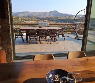 Nea Styra Villa | Bellevia Stone Pool Villa