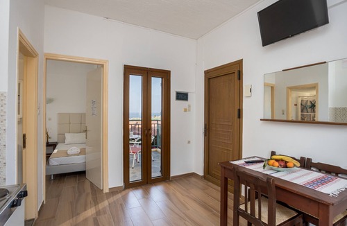 Hersonissos Centre House | Bellino Apartments - Adults Only