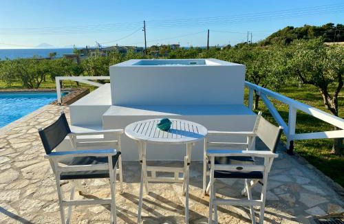 Pyrgos House | Betty's Villas