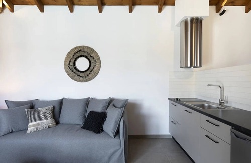 Pella Region Apartment | BH1003 - C - Studio Magnisia