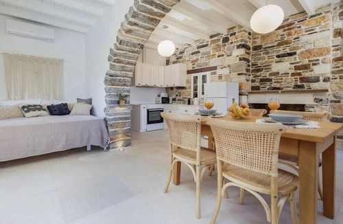 Naxos Apartment | BH720 - C - Suite Naxos