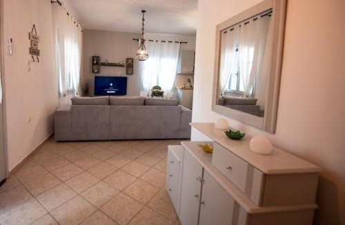 Glossa House | Blue Horizon