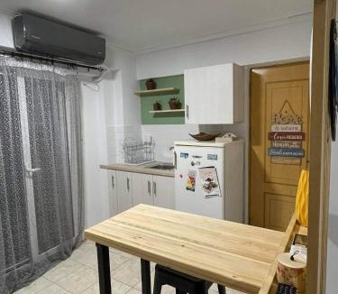 Mesolongi Apartment | Blue Lagoon Studio