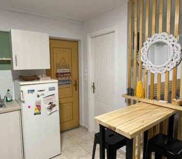 Mesolongi Apartment | Blue Lagoon Studio