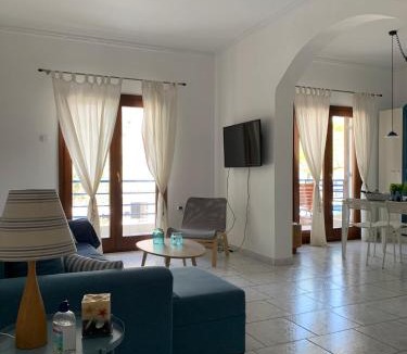 Katerini House | Blue Maison
