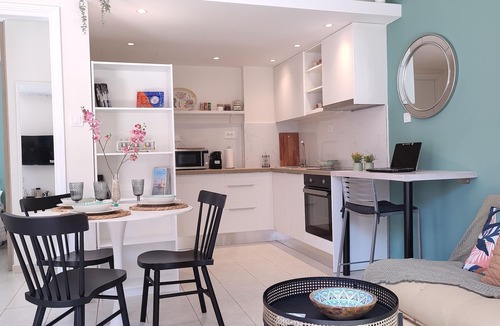 Halepa Apartment | Boho style apartment with spacious front yard in historical district of Chania