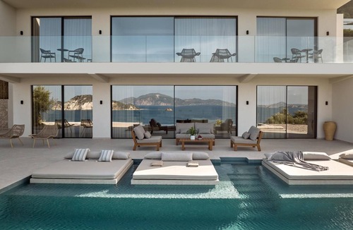 Marathias Villa | Bougainvillea Essence Villa