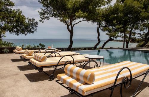 Amoudi Villa | Bozonos Slow Living Villa - Seaside Simplicity