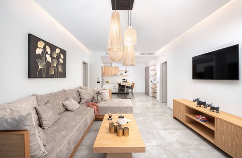 Malevizi Villa | Breathtaking sea views, infinity pool, full privacy, close to the beach!