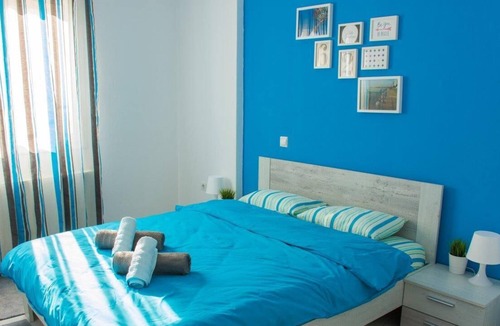 Polichni Apartment | Bright & Modern GroundFloor Apartment