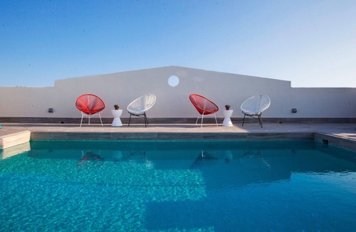 Mikro Metchi House | British Countryside Style House in Rethymno