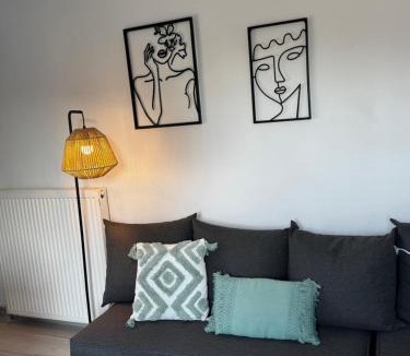 Nees Kidonies House | Calm house