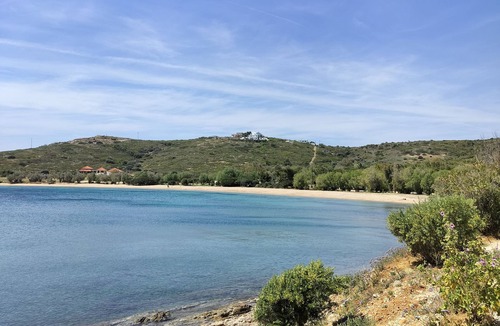 Lavreotiki House | Cap Sounion Seafront Apartment - Cosy suite with a view of the Aegean Sea!