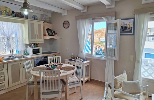 Finiki Apartment | Captain Elias House -Ideal vacations