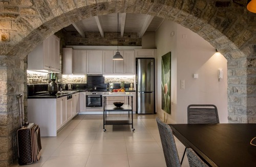 Heraklion Villa | CASA DELLA VITA VILLA