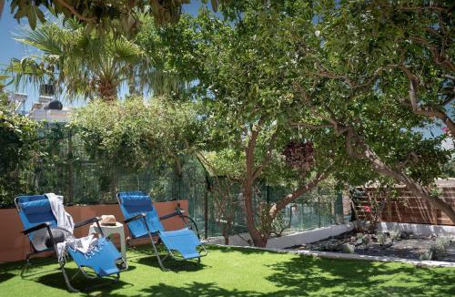 Analipsi Villa | Casa EleMar Villa with Private Yard