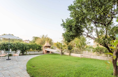 Petalidi Apartment | Casa Nebari Seaside Suite-Airy Garden,Ideal Spot