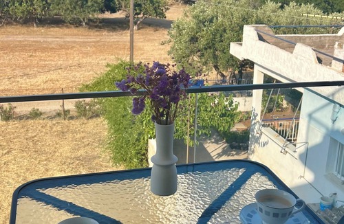 Lagonissi Apartment | CasaMare Lagonisi Charming 1-bedroom apartment in Lagonisi Kalivia Thorikoy