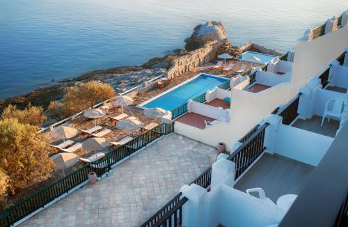 Armenistis Hotel | Cavos Bay Hotel & Studios