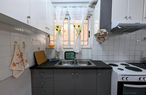 Molos-Agios Konstantinos Apartment | Central Apartment in Agios Konstantinos