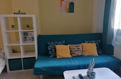 Thessaloniki City Centre Apartment | Central Modern Studio