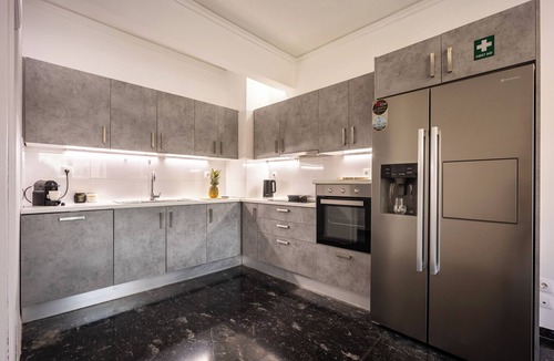 Kallithea Apartment | ChabbyNJoy