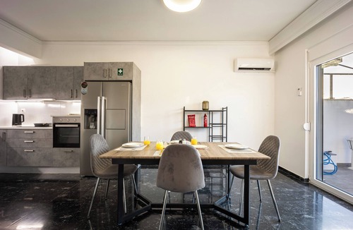 Kallithea Apartment | ChabbyNJoy