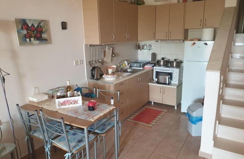 Zalongo Apartment | Chara’s family residence with garden for 4 persons KASTROSIKIA - PREVEZA