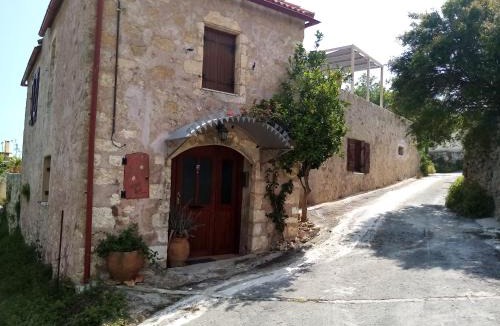 Impros House | Charmante maison crétoise à Embrosneros