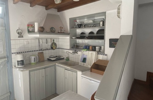 Skopelos House | charming & traditional in the old car-free part of town