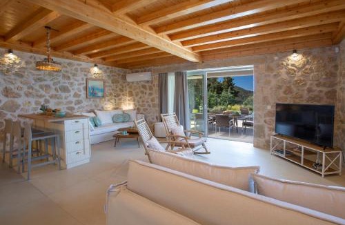 Katouna Villa | Chrisanto 1865