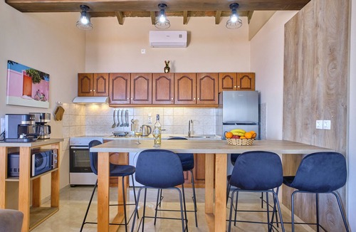 Spartylas Apartment | Christine's Seaview by Corfuescapes
