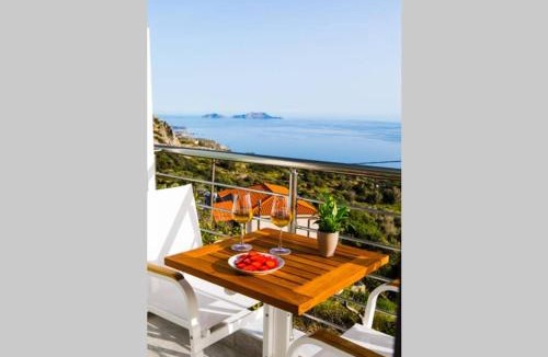 Kerames House | Chrysi's Ocean View Retreat