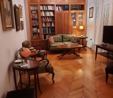 Koukaki Apartment | classical, luxury penthouse apartment in Athens
